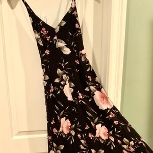 BRAND NEW W/TAGS, ALICE&OLIVIA LONG FLORAL MAXI DRESS